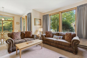 Pleasantly Decorated Two bedroom Two bathroom Highridge C1